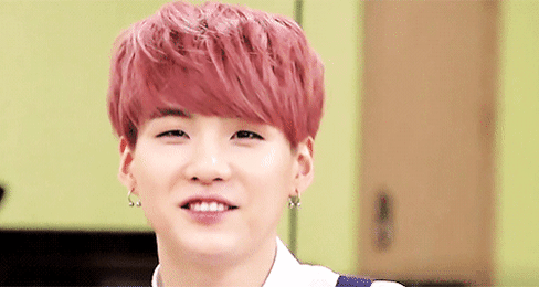 BTS, BTS tin tức, BTS thành viên, BTS idol, ARMY, Kpop, Suga, Suga BTS, BTS Suga, BTS gif, BTS ảnh, BTS cười, BTS smile, BTS happy, BTS hạnh phúc, BTS photo