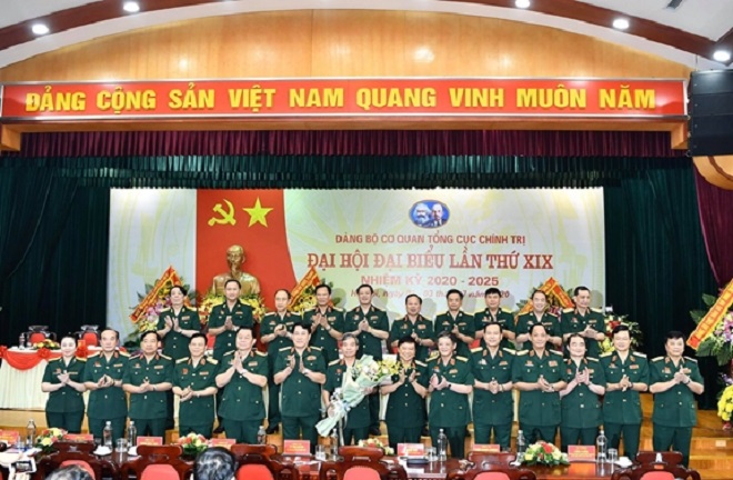 Thượng tướng, Đỗ Căn, Giữ chức, Bí thư Đảng ủy Cơ quan Tổng cục Chính trị