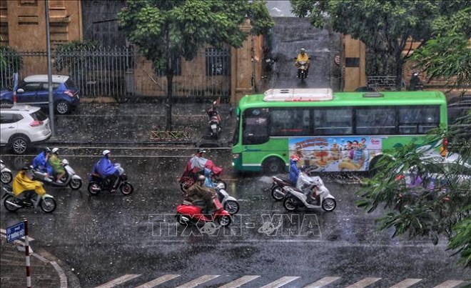 Dự báo thời tiết, Thời tiết, Du bao thoi tiet, thoi tiet, Thời tiết ngày mai, thời tiết hà nội, nhiệt độ hà nội, nắng nóng, nắng nóng bao giờ kết thúc