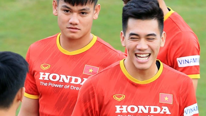 Bóng đá Việt Nam hôm nay: Đội tuyển Trung Quốc 'lộ bài' đấu tuyển Việt Nam