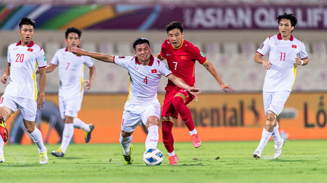 Bóng đá Việt Nam hôm nay: Bán vé trận đội tuyển Việt Nam gặp tuyển Trung Quốc