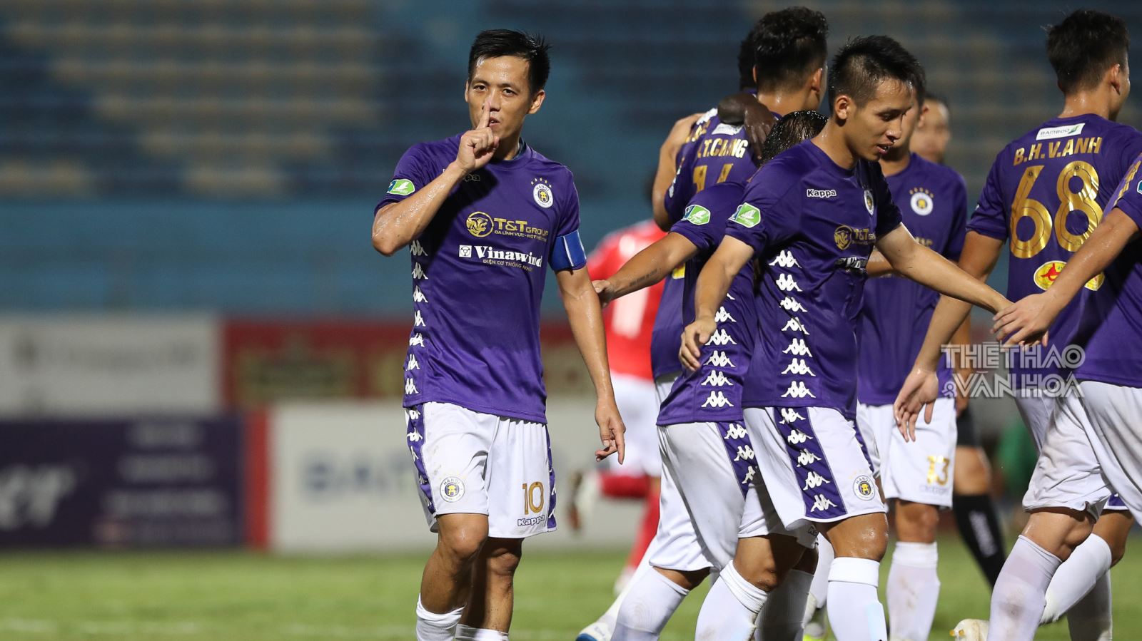 Lịch thi đấu V-League 2021: HAGL vs Bình Định, Hải Phòng vs Hà Nội. Lịch thi đấu bóng đá các trận đá bù vòng 3. Bảng xếp hạng V-League 2021. BXH bóng đá Việt Nam mới nhất