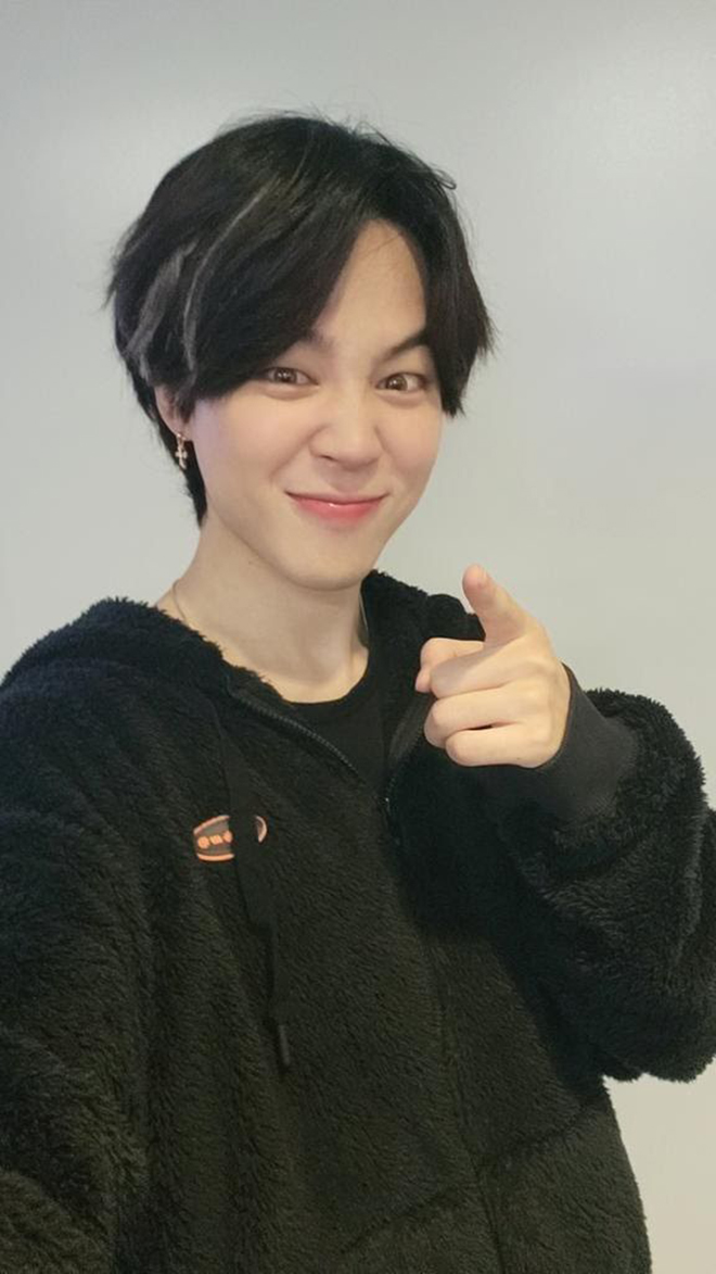 BTS, Jimin, Jimin để tóc dài, Kiểu tóc của Jimin, V BTS, Jungkook, Jin, Tin bts