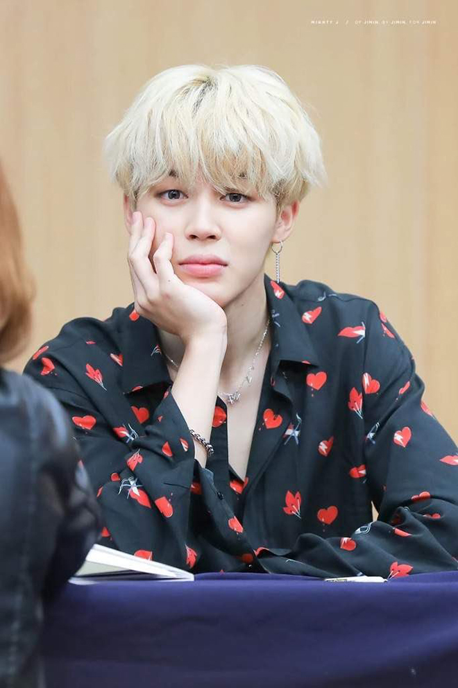 BTS, Jimin, Jimin để tóc dài, Kiểu tóc của Jimin, V BTS, Jungkook, Jin, Tin bts