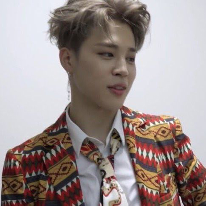 BTS, Jimin, Jimin để tóc dài, Kiểu tóc của Jimin, V BTS, Jungkook, Jin, Tin bts