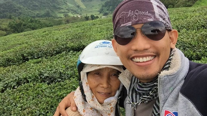 Cộng đồng mạng nói gì về vụ con trai 9X cùng mẹ 6X phượt xuyên Việt bằng xe máy?