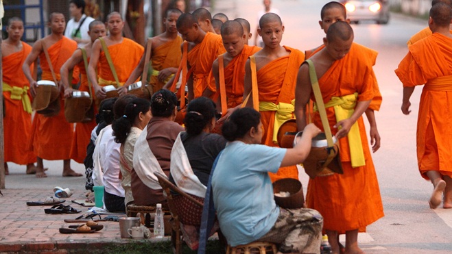 10 điều cần tránh hoặc kiêng kị khi du lịch Lào