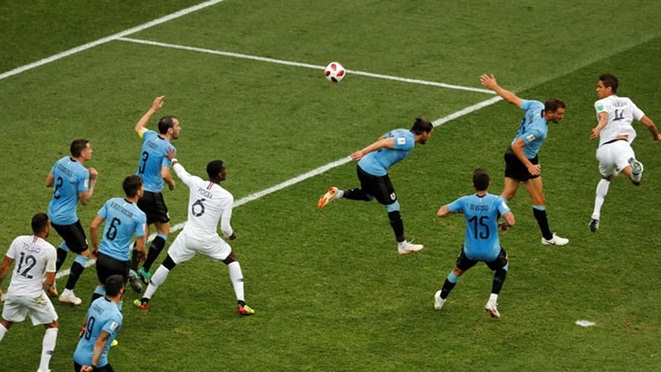 ĐIỂM NHẤN Pháp 2-0 Uruguay: Vũ khí bất ngờ và sự cô độc của Suarez