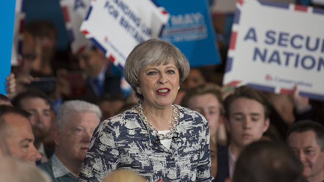 Bầu cử Anh: Thủ tướng May thông báo thành lập chính phủ mới