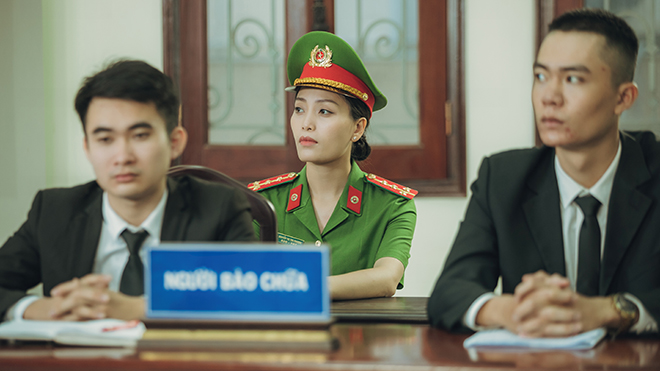 Sao Mai Huyền Trang vào vai nữ cảnh sát hình sự trong phim ca nhạc 'Nắng lên bên mẹ'