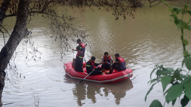 Tìm thấy thi thể 2 nữ nạn nhân vụ lật thuyền trên sông Krông Nô