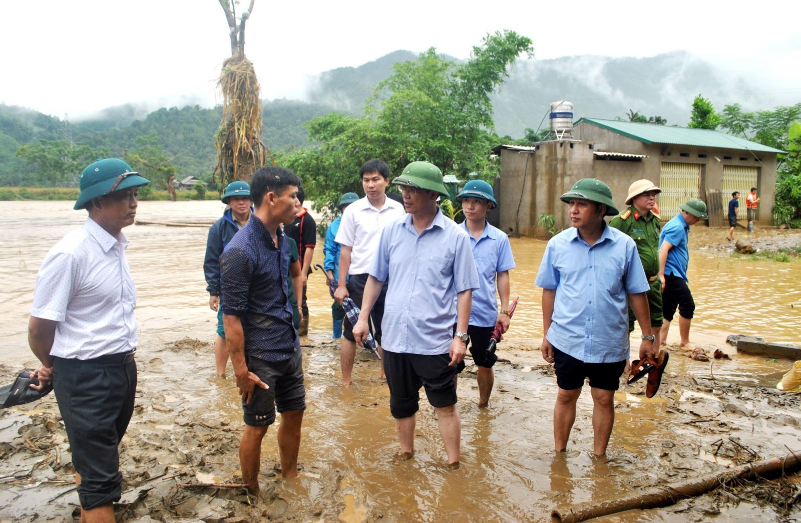 Cứu trợ khẩn cấp người dân Lai Châu và Hà Giang thiệt hại do mưa lũ