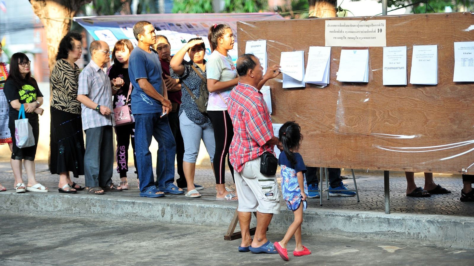 Bầu cử Thái Lan: Bắt đầu kiểm phiếu, chuẩn bị công bố kết quả