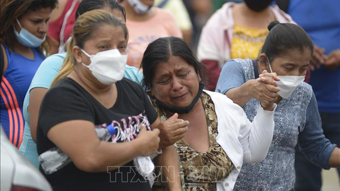 Vụ bạo loạn nhà tù ở Ecuador: Hơn 90 người chết và bị thương