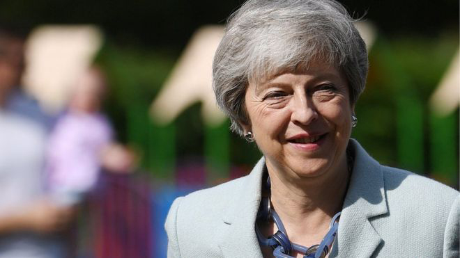 CẬP NHẬT: Thủ tướng Anh Theresa May thông báo từ chức, cựu Ngoại trưởng B. Johnson tuyên bố tranh cử