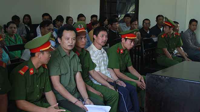 Nguyên thiếu tá Công an tỉnh Đắk Nông lĩnh án tù vì tội hủy hoại rừng 