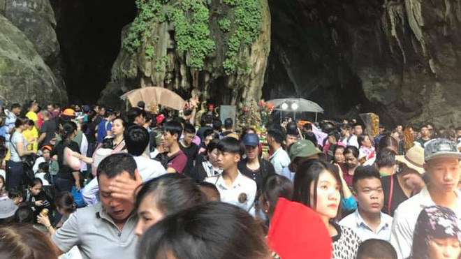 Hà Nội: Đảm bảo an toàn cho lễ hội chùa Hương và đền Sóc