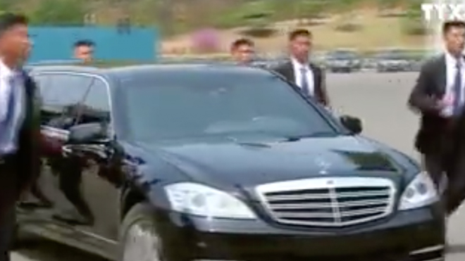 S600 Pullman Guard Cỗ máy bọc thép của Chủ tịch Triều Tiên Kim Jong-Un