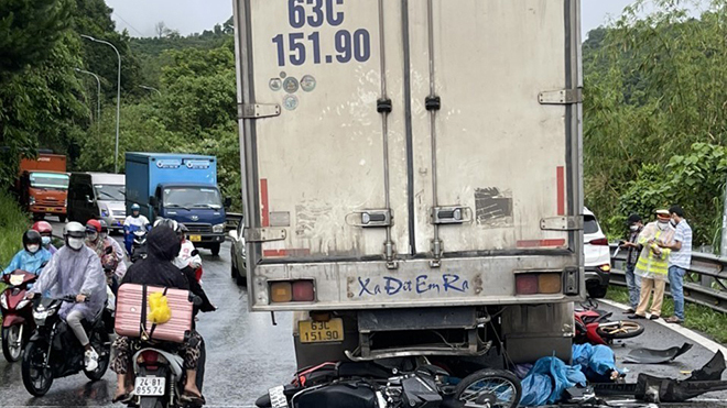  Vụ tai nạn liên hoàn trên đèo Bảo Lộc khiến 2 người thiệt mạng: Tạm giữ hình sự tài xế gây tai nạn