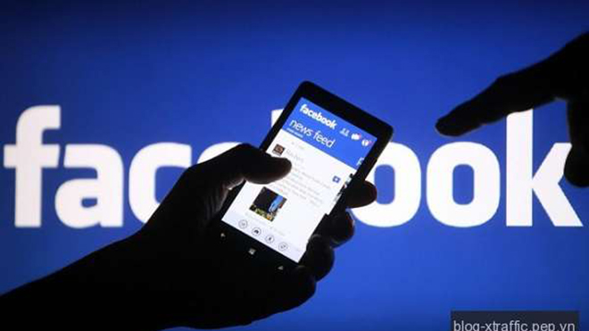 Quảng cáo trực tuyến bùng nổ, Facebook 'thắng đậm'