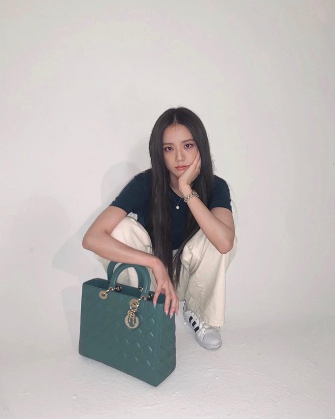 Jisoo, blackpink, jisoo blackpink, jisoo dior, jisoo 2020, jisoo instagram, blakcpink instagram, túi dior của jisoo, jisoo dior beauty