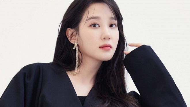 Park Eun Bin, Luật sư kỳ lạ Woo Young Woo, phim Hàn 2022, phim Luật sư kỳ lạ woo young woo, nữ diễn viên park eun bin, park eun bin hẹn hò, park eun bin phim  mới