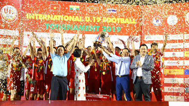 U19 Việt Nam 1-0 U19 Thái Lan: Bóng đá Việt lại qua mặt người Thái