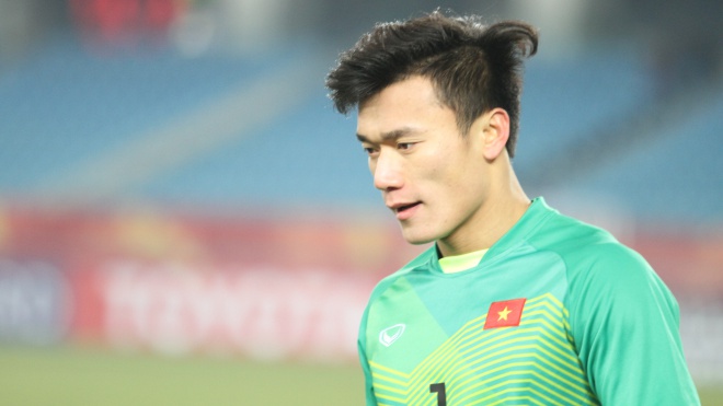 FLC Thanh Hóa bênh vực thủ môn Bùi Tiến Dũng vì bàn thua ở AFC Cup