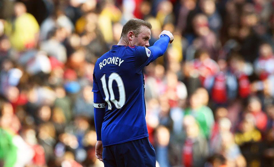 Wayne Rooney đã ném đi cơ hội tốt nhất ở Man United