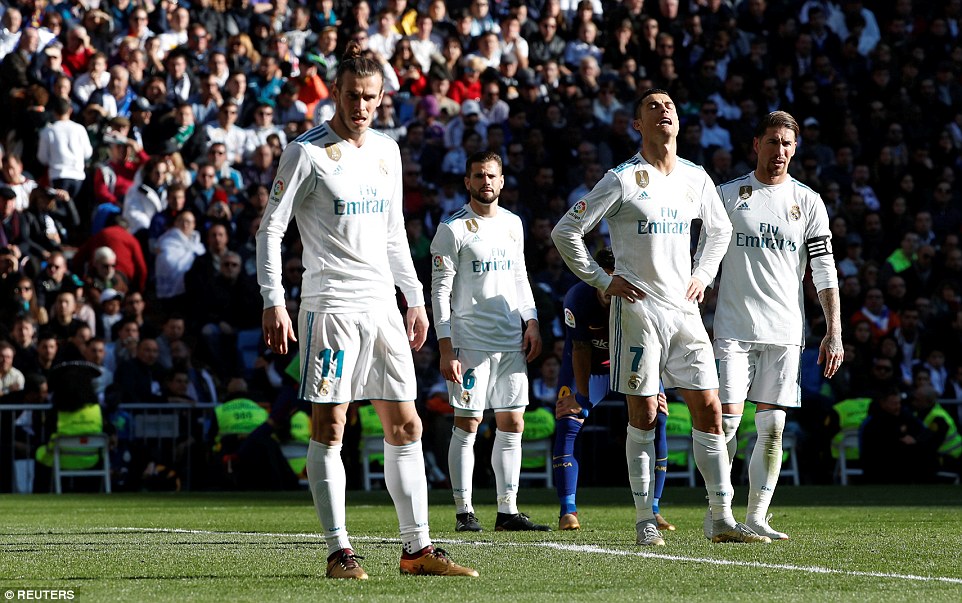 Real Madrid đang 'chết', tại sao Zidane không muốn thay đổi?