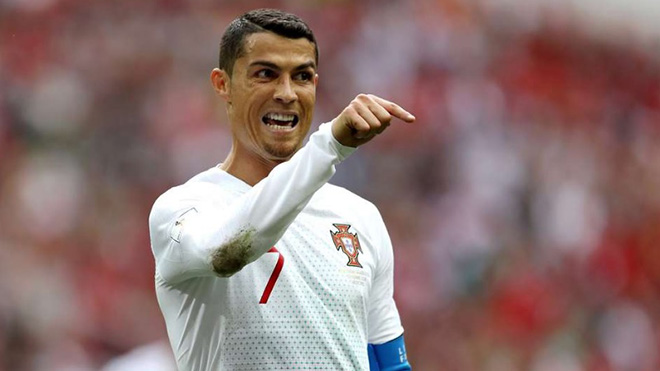 CẬP NHẬT sáng 22/6: Fabregas chê bai Ronaldo. Nigeria thách thức Messi. Đức nhận tin dữ