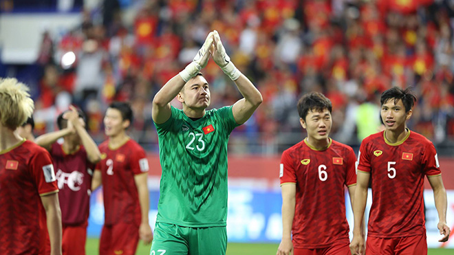 Đội tuyển Việt Nam được thưởng nóng 1 tỷ đồng sau trận thắng Jordan