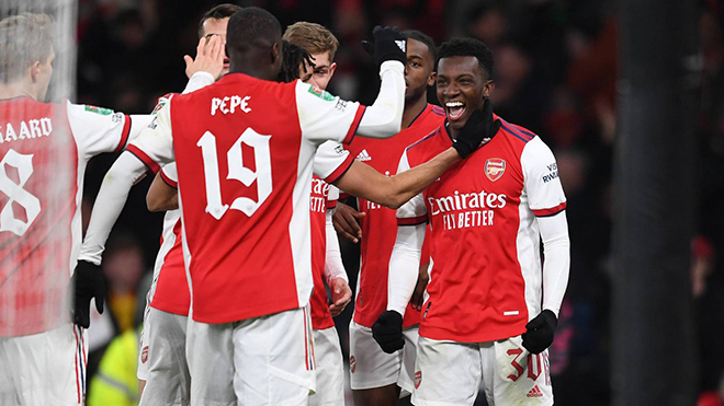 Arsenal vào bán kết Cúp Liên đoàn Anh nhờ hat-trick của sao trẻ