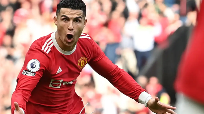 Bóng đá hôm nay 17/4: Ronaldo lập một loạt kỷ lục. Huyền thoại cảnh báo Liverpool về MU