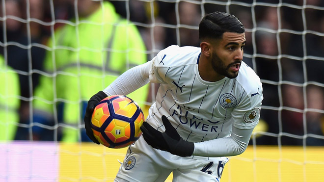 Mua được Lacazette, Arsenal lại ‘ghẻ lạnh’ Mahrez