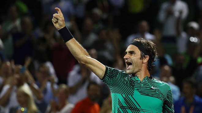 TENNIS ngày 3/8: Federer chia sẻ thú vị về fan ‘siêu cuồng’. Sharapova bỏ giải vì chấn thương