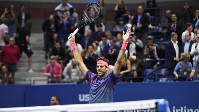 Federer: 'Tôi không có cơ hội vô địch năm nay. Tốt hơn hết là nên dừng lại'