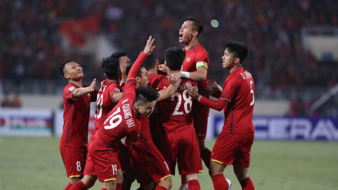 Quang Hải mong HLV Park Hang Seo gắn bó lâu dài với bóng đá Việt Nam