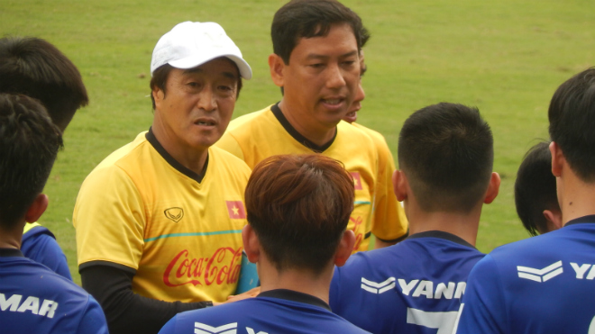 HLV Park Hang Seo về Hàn Quốc, trợ lý Lee tạm quyền dẫn dắt tuyển Việt Nam