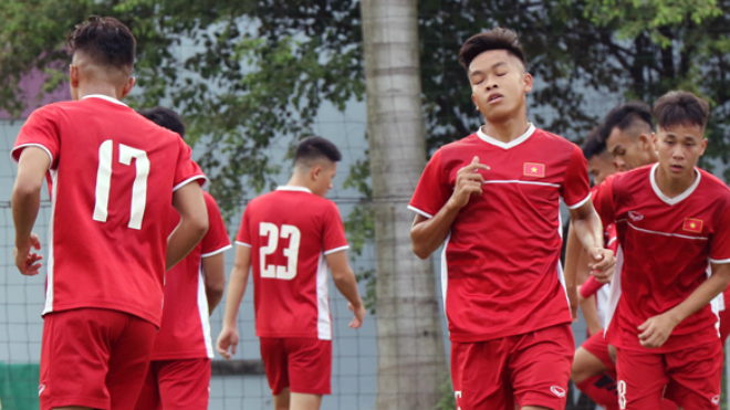 U19 Việt Nam tập trên mặt sân xấu, tuyển Việt Nam giữ bí mật đợt rèn quân tại Hàn Quốc