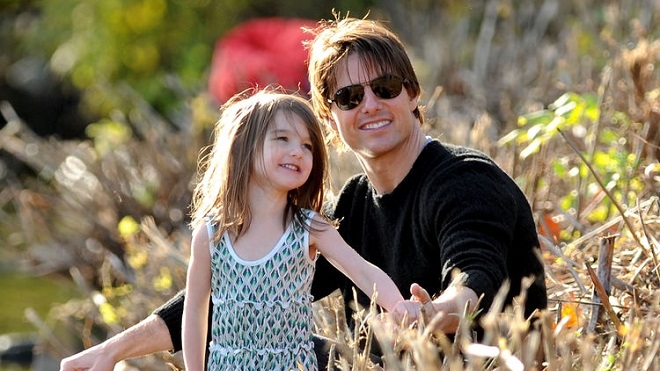 Tom Cruise thật sự là ông bố vô tâm?