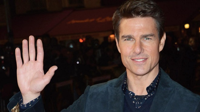 Tom Cruise thật sự có khả năng chữa bệnh bằng cách chạm nhẹ?