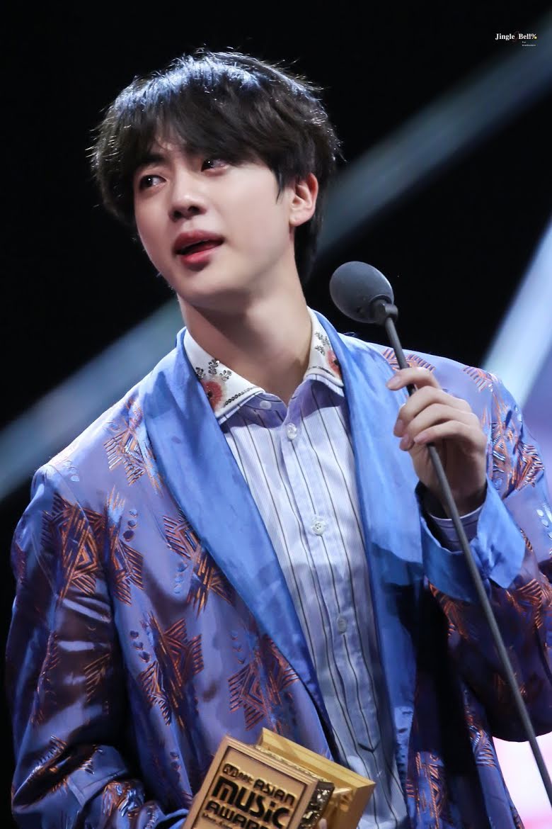 BTS, Jin, Suga, BTS suýt tan rã, Lý do BTS suýt tan rã, BTS nghỉ ngơi, BTS áp lực lớn, BTS tan rã, BTS disband, bts tin tức, bts video, bts clip, bts thành viên