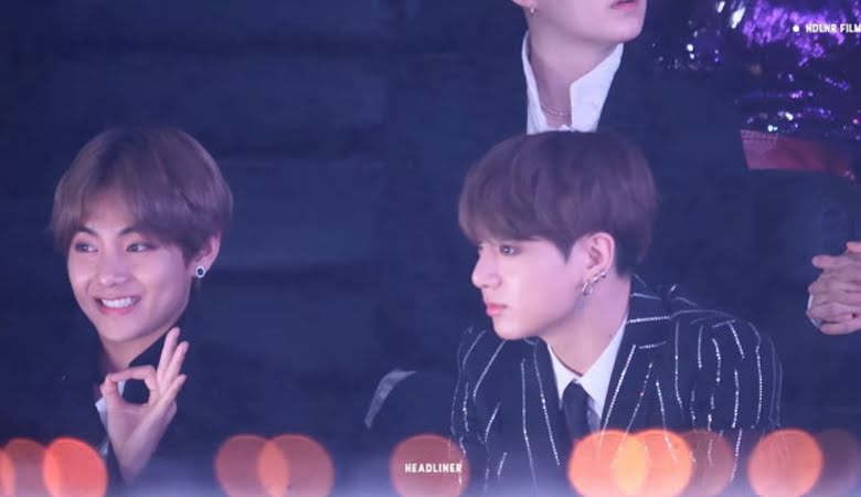 bts, v bts, jungkook, jimin, có 1 câu v hỏi hết jungkook tới jimin, v bts cute, v bts charm, v bts funny, v jimin, v jungkook, jungkook jimin, v jimin jungkook