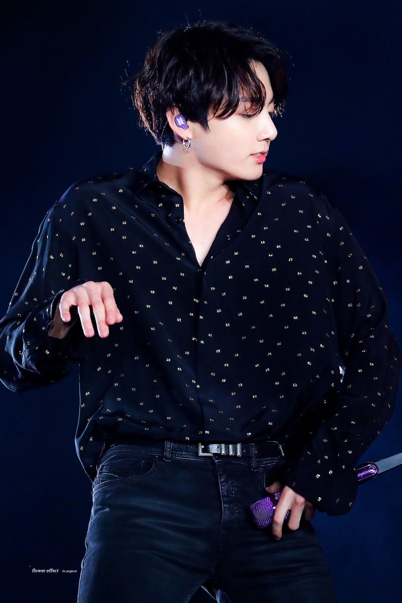 BTS, Jungkook, Đồ của Jungkook cháy hàng ở Las Vegas, Jungkook King sold out, Permission To Dance On Stage, BTS Las Vegas, Jungkook cute, Jungkook sexy, Jungkook handsome