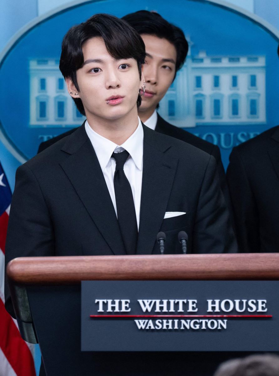 BTS, Joe Biden, Nhờ BTS ông Biden có bài hot nhất, BTS Nhà Trắng, BTS Jode Biden, BTS White House, BTS 2022, BTS photoshoot, Jin, Jimin, J-Hope, Jungkook, RM, Suga, V