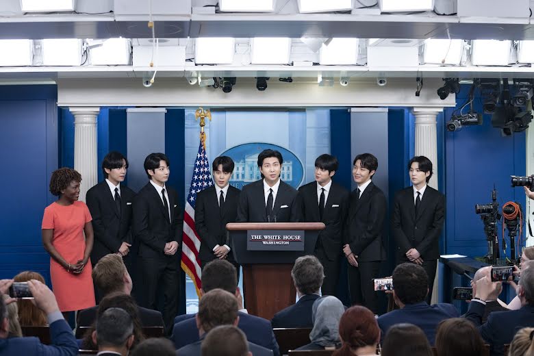 BTS, Lý do BTS chấp nhận tới Nhà Trắng, BTS White House, BTS America, Joe Biden, BTS 2022, BTS photoshoot, BTS comeback, Jin, Jimin, J-Hope, Jungkook, RM, Suga, V