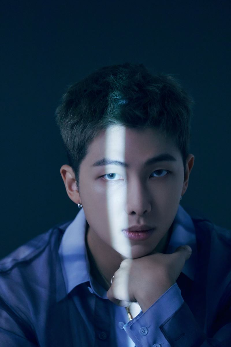 BTS, RM, RM ngừng đấu đá trong solo, netizen chê RM solo, RM solo, RM 2022, BTS Chương 2, BTS solo, Jin, Jimin, J-Hope, Jungkook, Suga, V, RM solo 2022, RM3