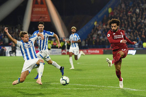 Video clip Huddersfield 0-1 Liverpool, kết quả Huddersfield vs Liverpool, kết quả Ngoại hạng Anh, Salah tỏa sáng, Mohamed Salah, Liverpool bất bại 