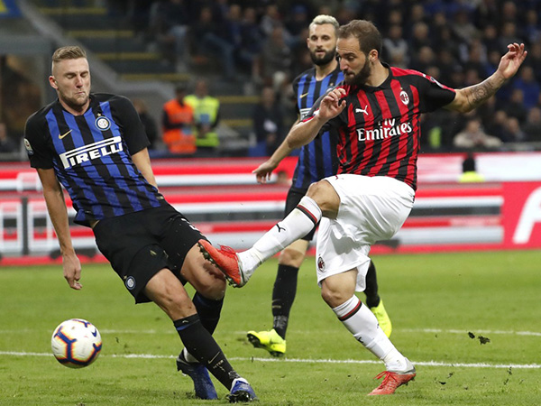 Video clip Inter 1-0 AC Milan, Inter Milan vs AC Milan, kết quả Inter vs AC Milan, kết quả derby Milan, Donnarumma sai lầm, Higuain thất vọng, Gattuso